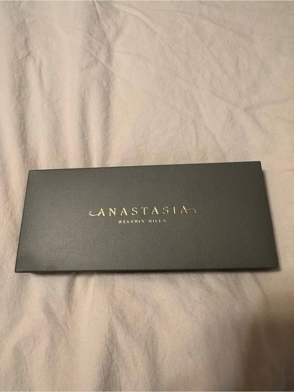 Anastasia Eyeshadow Palette – Neutral Browns, Golds & Lavender Shades